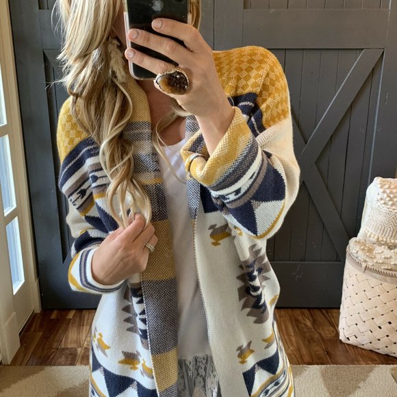 New Aztec Print Blanket Western Cardigan Sweater Coat Southwest Boho - Picture 2 of 9